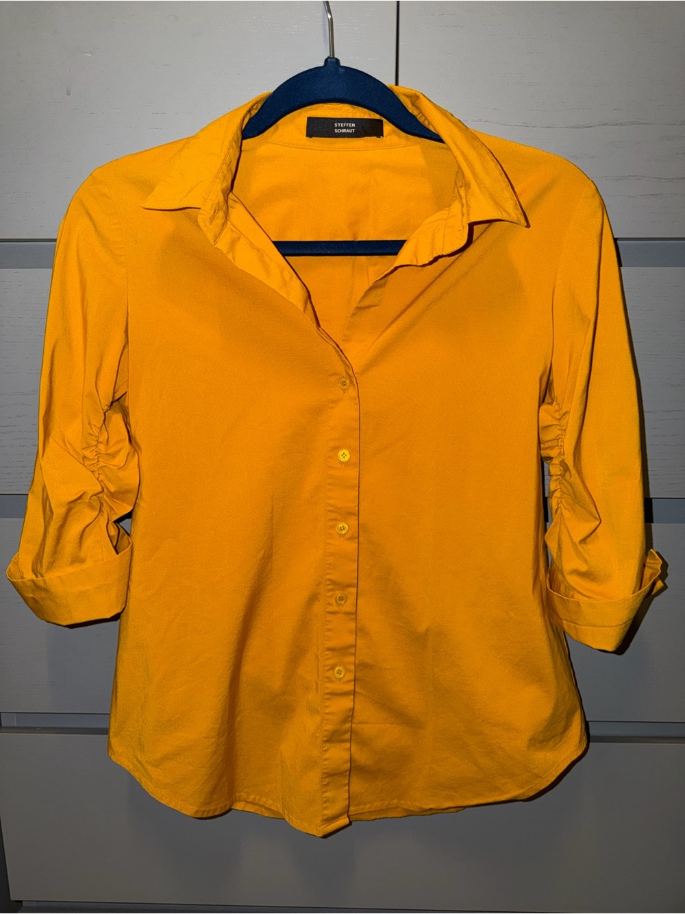 Steffen Schraut Women's Yellow Button-Down Shirt